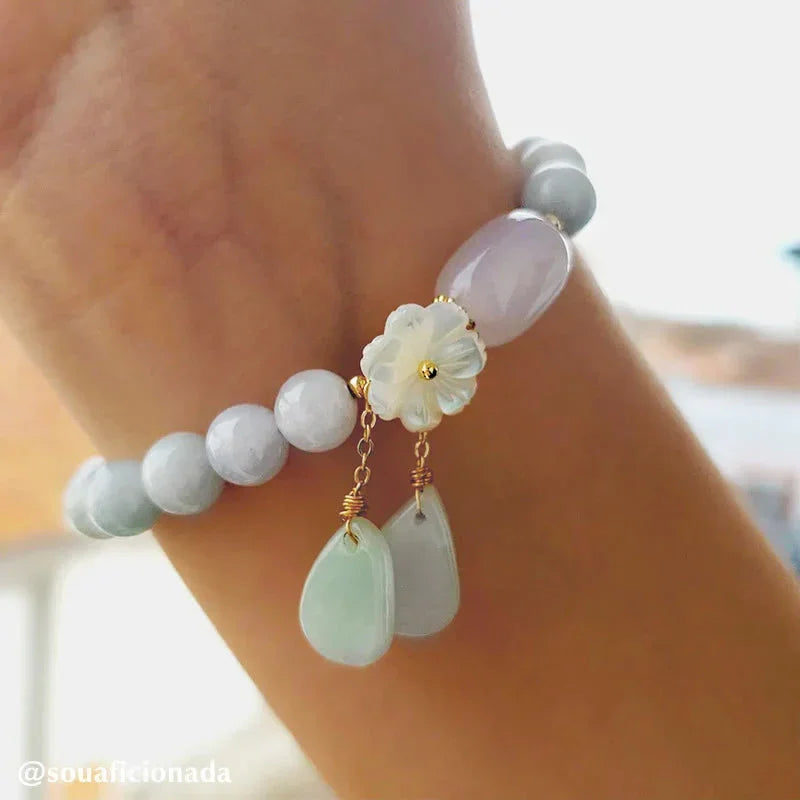 Natural jadeite bracelet for women – Natural White Jade Luck Bracelet shell flowers, fresh and artistic. - EastBless