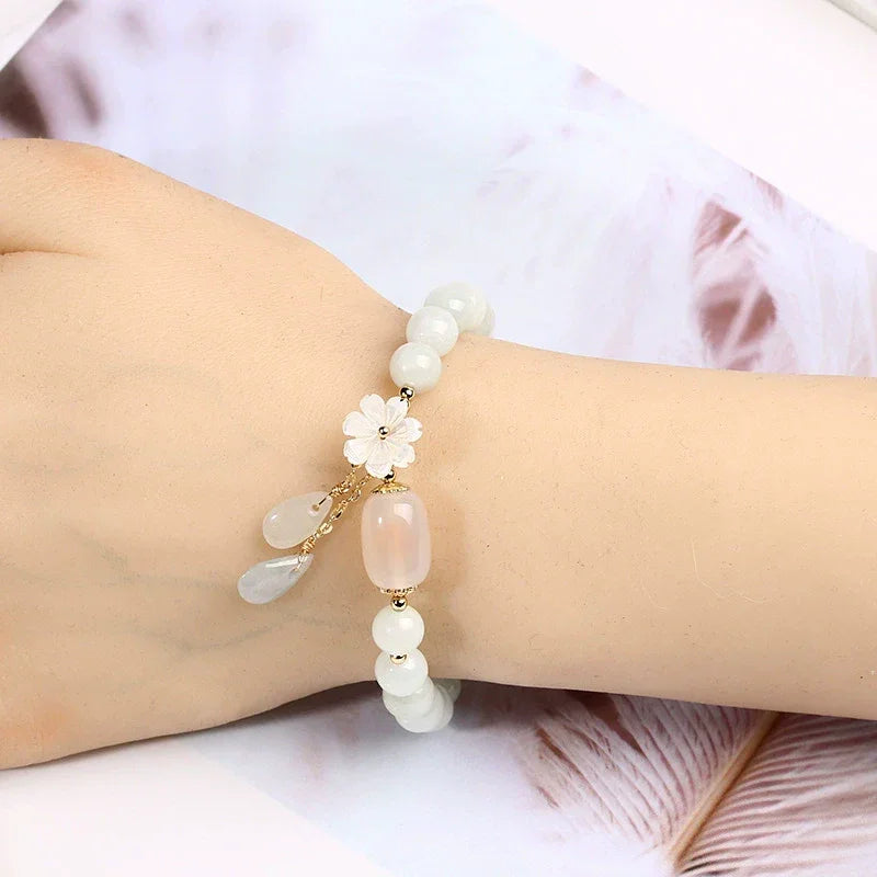 Natural jadeite bracelet for women – Natural White Jade Luck Bracelet shell flowers, fresh and artistic. - EastBless